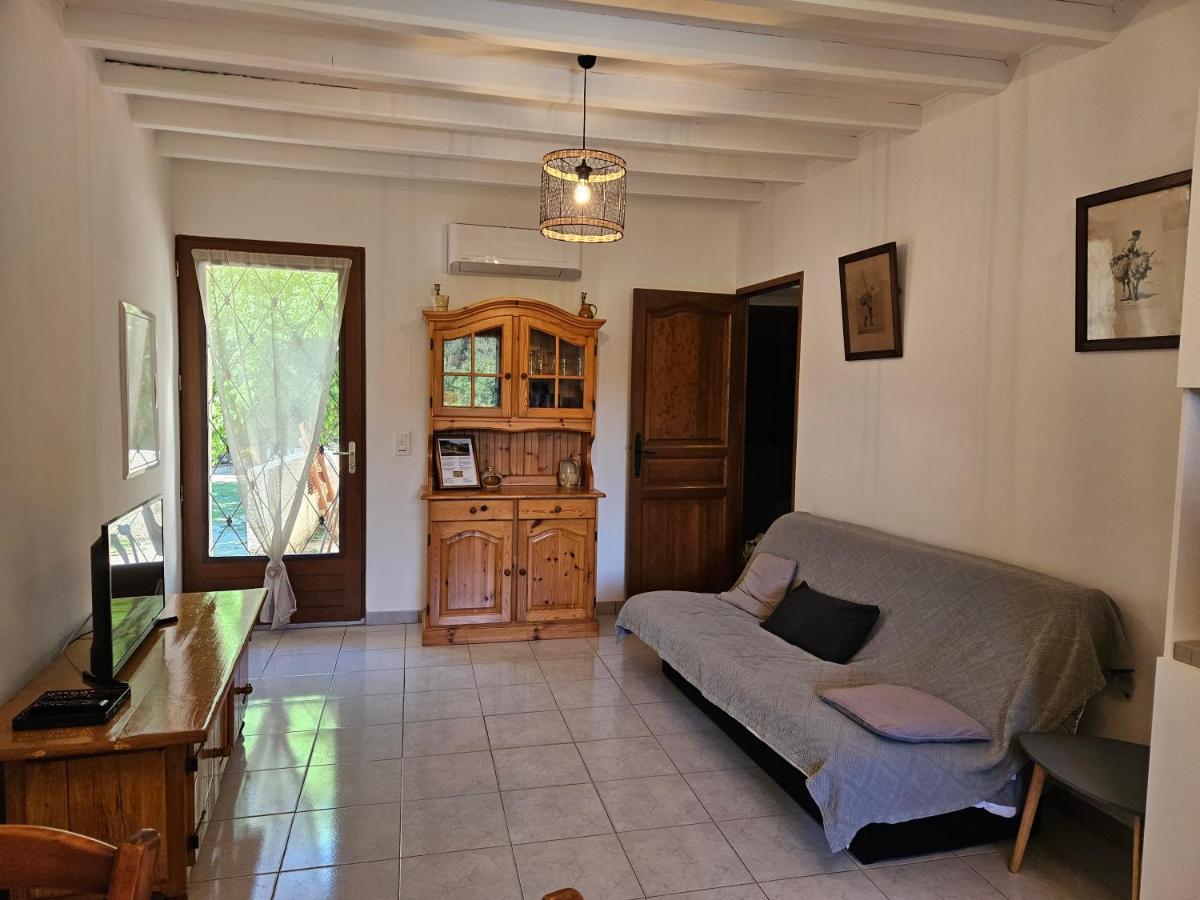 Les Oliviers Apartamento Ansouis Exterior foto